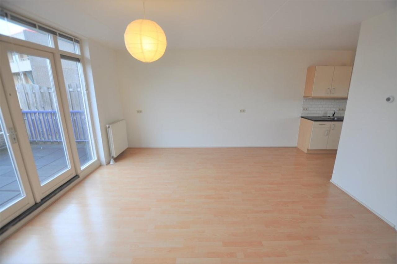 Gemeubileerd 2-slaapkamerappartement met dakterras - Afbeelding 2