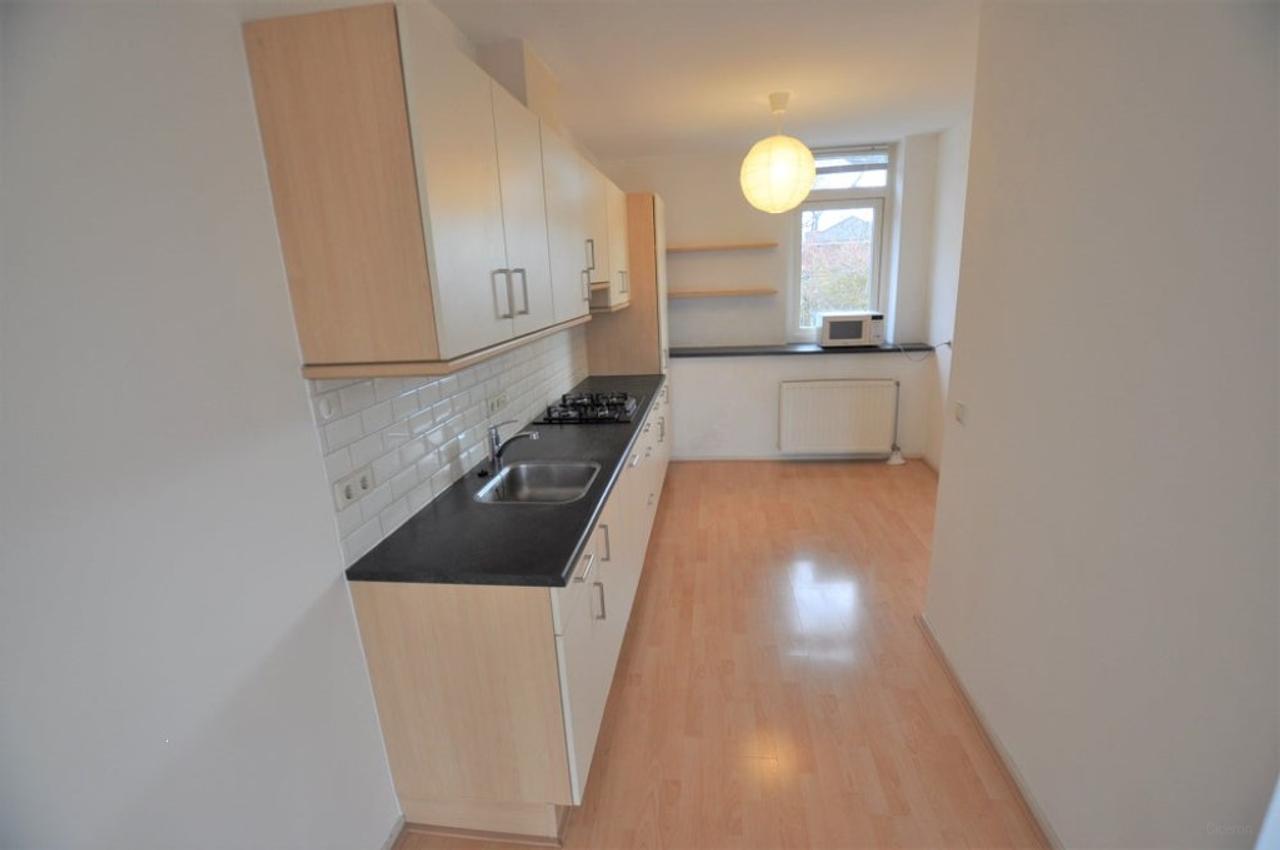 Gemeubileerd 2-slaapkamerappartement met dakterras - Afbeelding 6