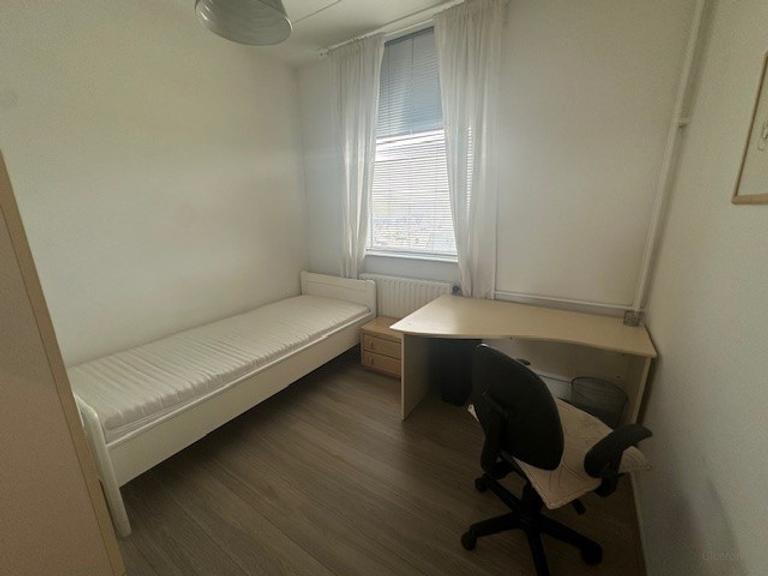 Gemeubileerd 3-slaapkamerappartement in Gestel - Afbeelding 12