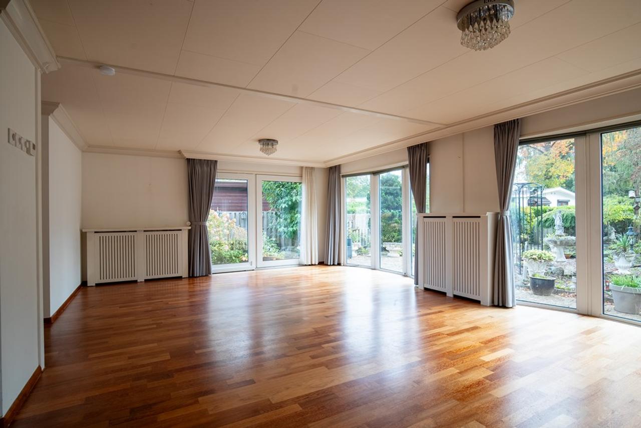 Detached House with Garden in Voorthuizen - Image 3
