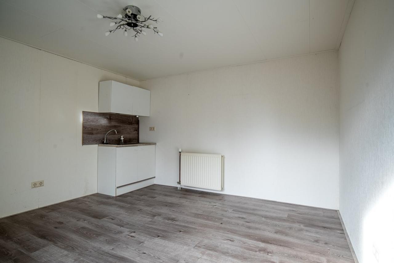 Detached House with Garden in Voorthuizen - Image 19