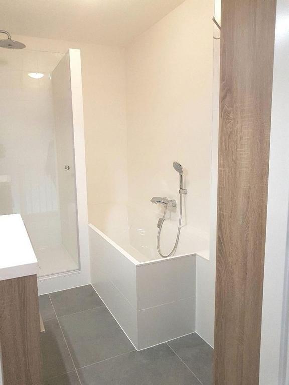 98 m² appartement met balkon in Bijlmer - Afbeelding 5
