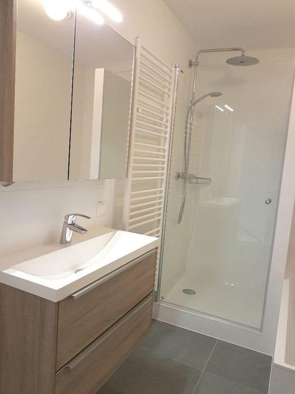 98 m² appartement met balkon in Bijlmer - Afbeelding 6