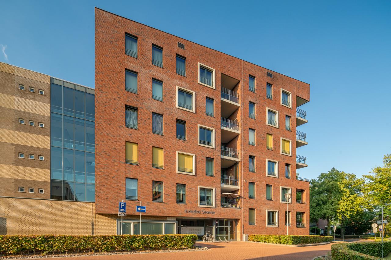 Appartement met balkon en 2 slaapkamers - Afbeelding 1