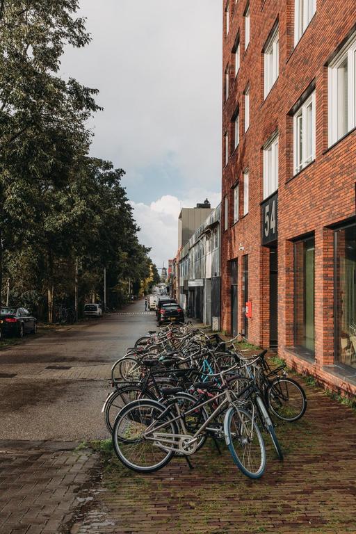 New 45 m² Studio in Amsterdam East - Image 11
