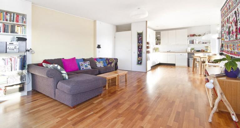 105 m² apartment with sunny balcony - Image 7