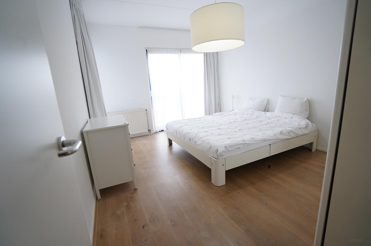 Furnished 2-Bedroom Canal-View Apartment - Image 9