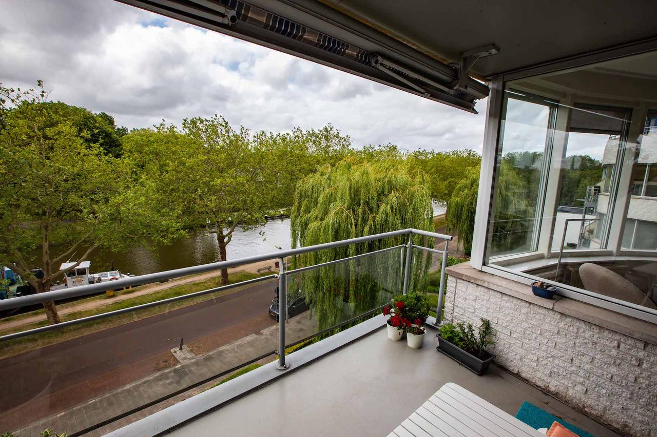Furnished 2-Bedroom Canal-View Apartment - Image 13