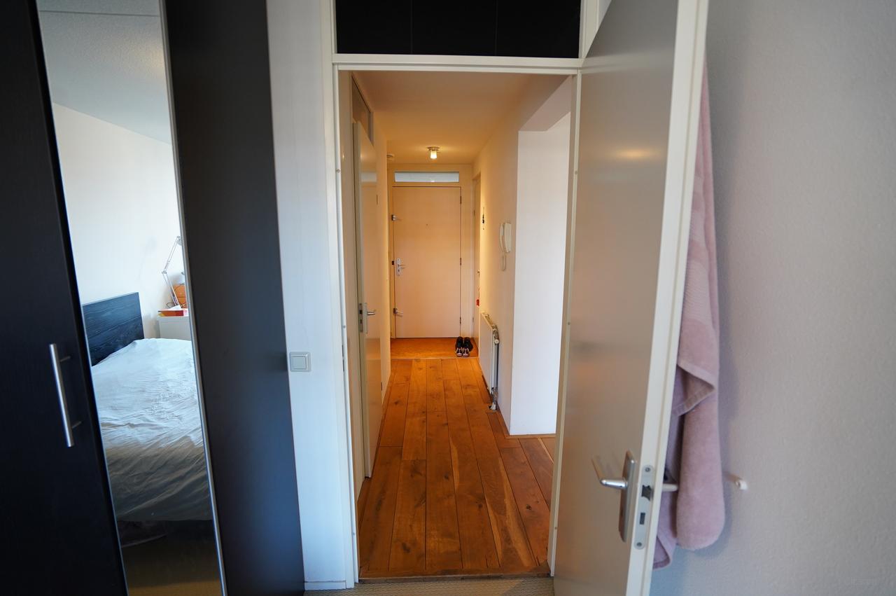 2-bedroom apartment in former TU Library - Image 26