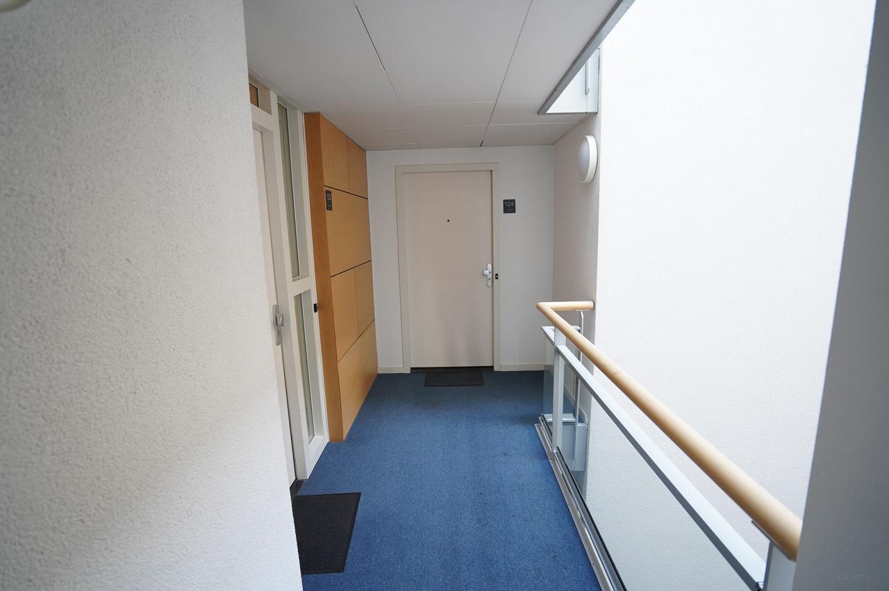 2-bedroom apartment in former TU Library - Image 29