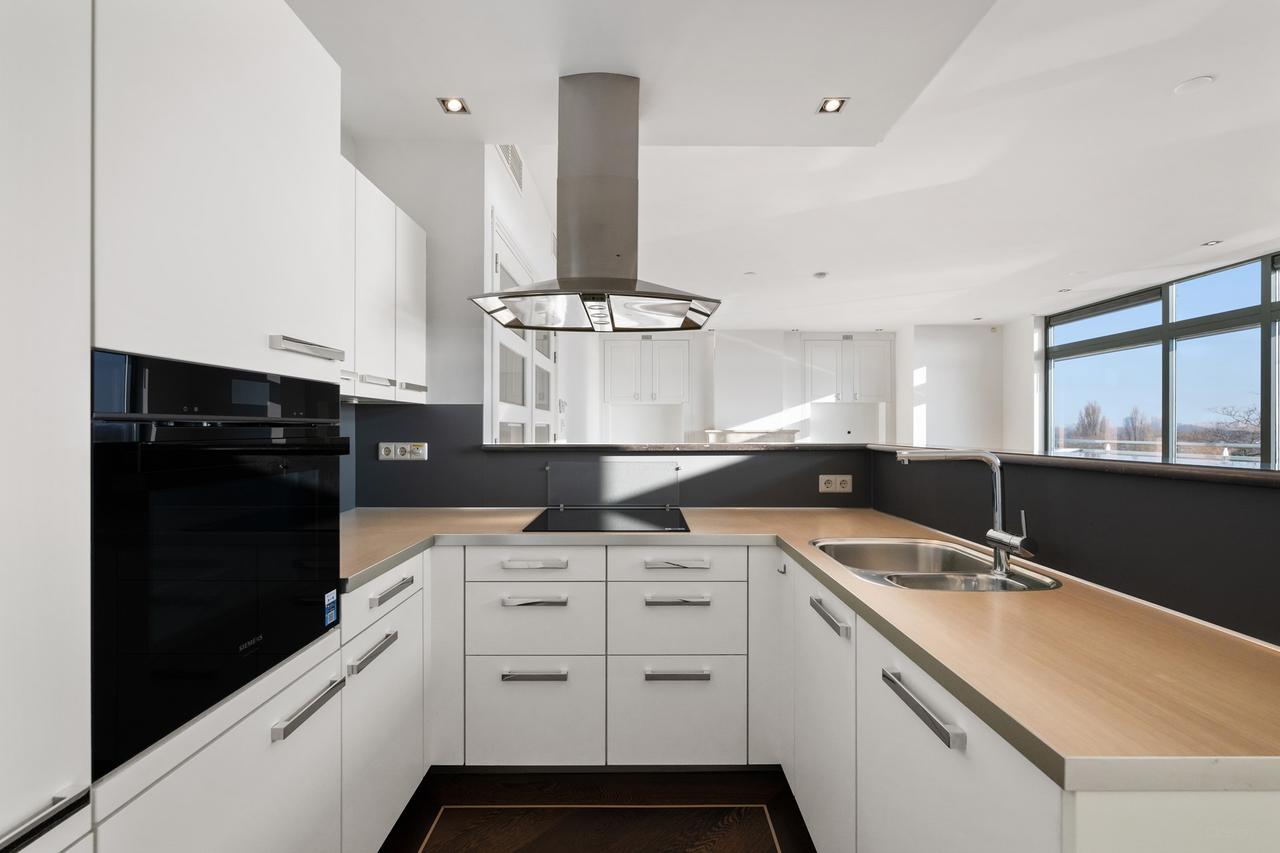 Penthouse met terras aan de Bergse Voorplas - Afbeelding 8