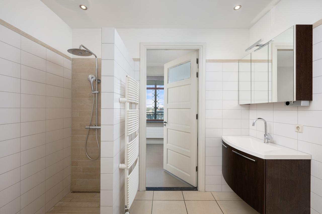 Penthouse met terras aan de Bergse Voorplas - Afbeelding 24