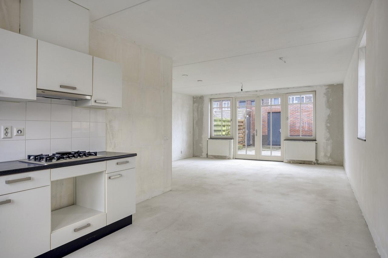 Eengezinswoning met 4 slaapkamers en tuin - Afbeelding 8