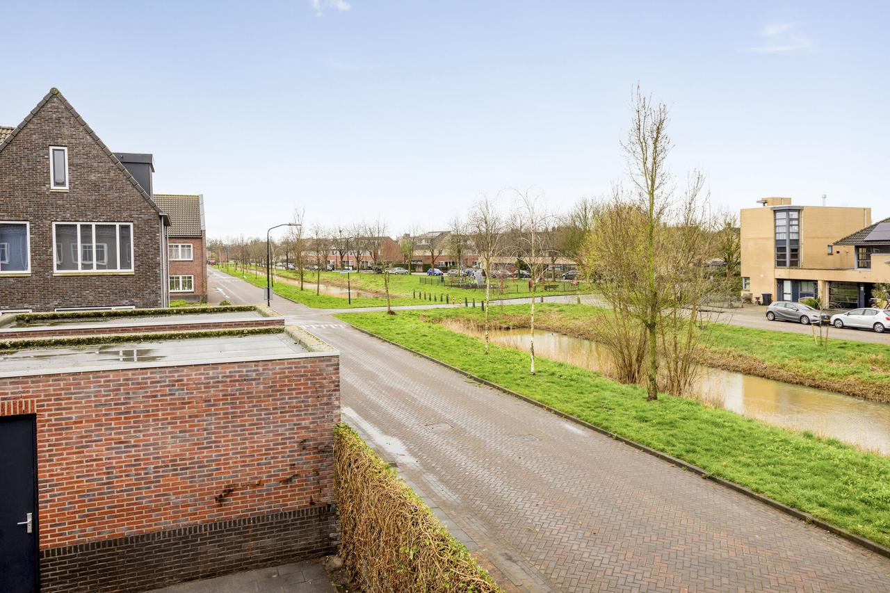 Eengezinswoning met 4 slaapkamers en tuin - Afbeelding 14