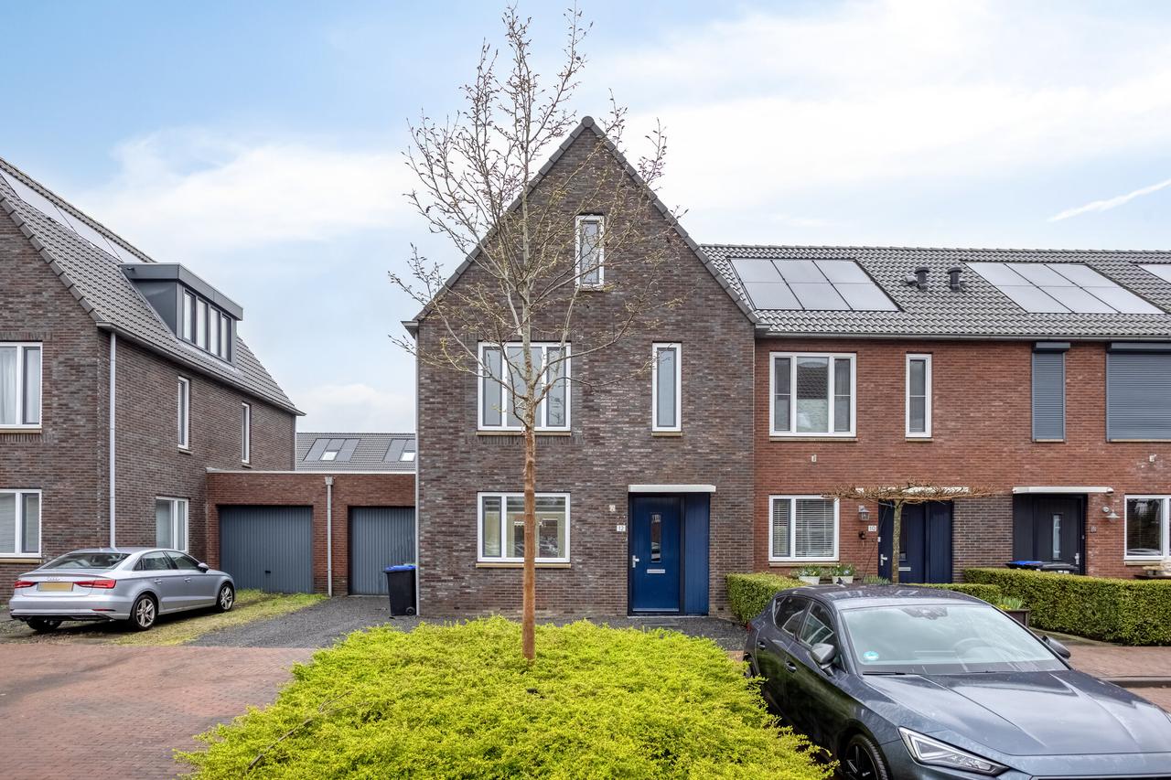 Energiezuinige gezinswoning met garage - Afbeelding 1