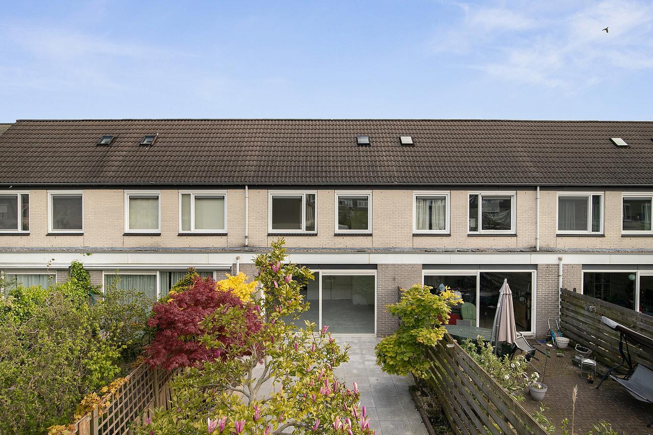 133 m² Family Home with Garden in Bankras - Image 15