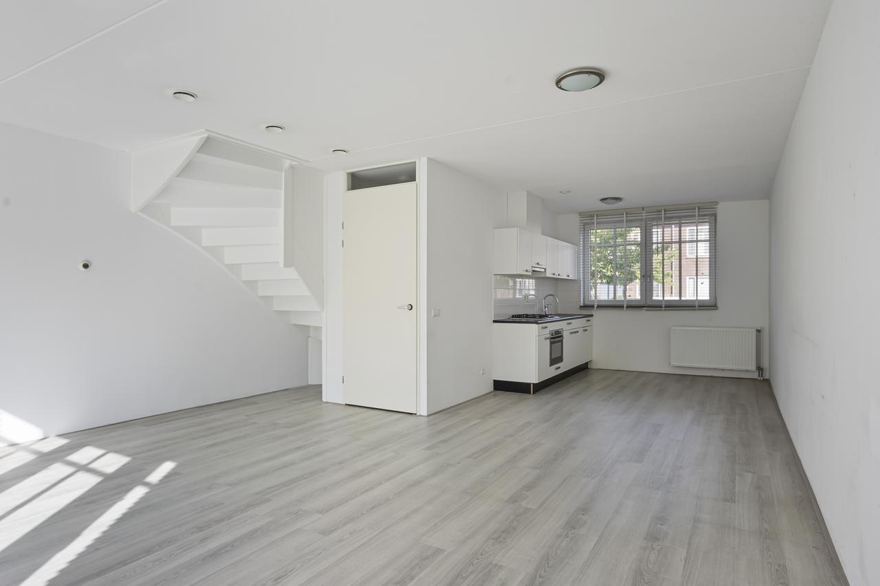 5-slaapkamer hoekwoning met tuin in Wilnis - Afbeelding 7