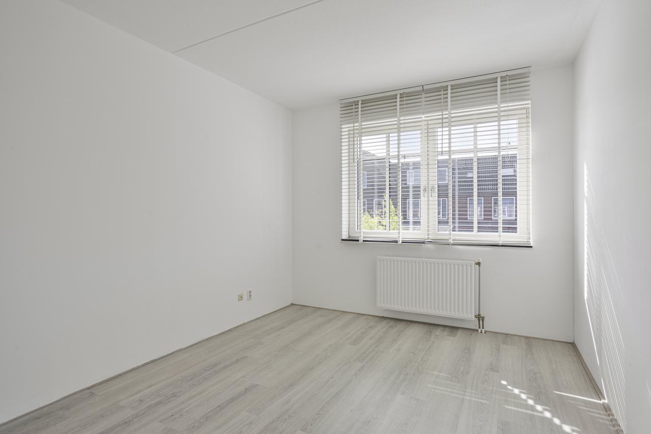 5-slaapkamer hoekwoning met tuin in Wilnis - Afbeelding 10