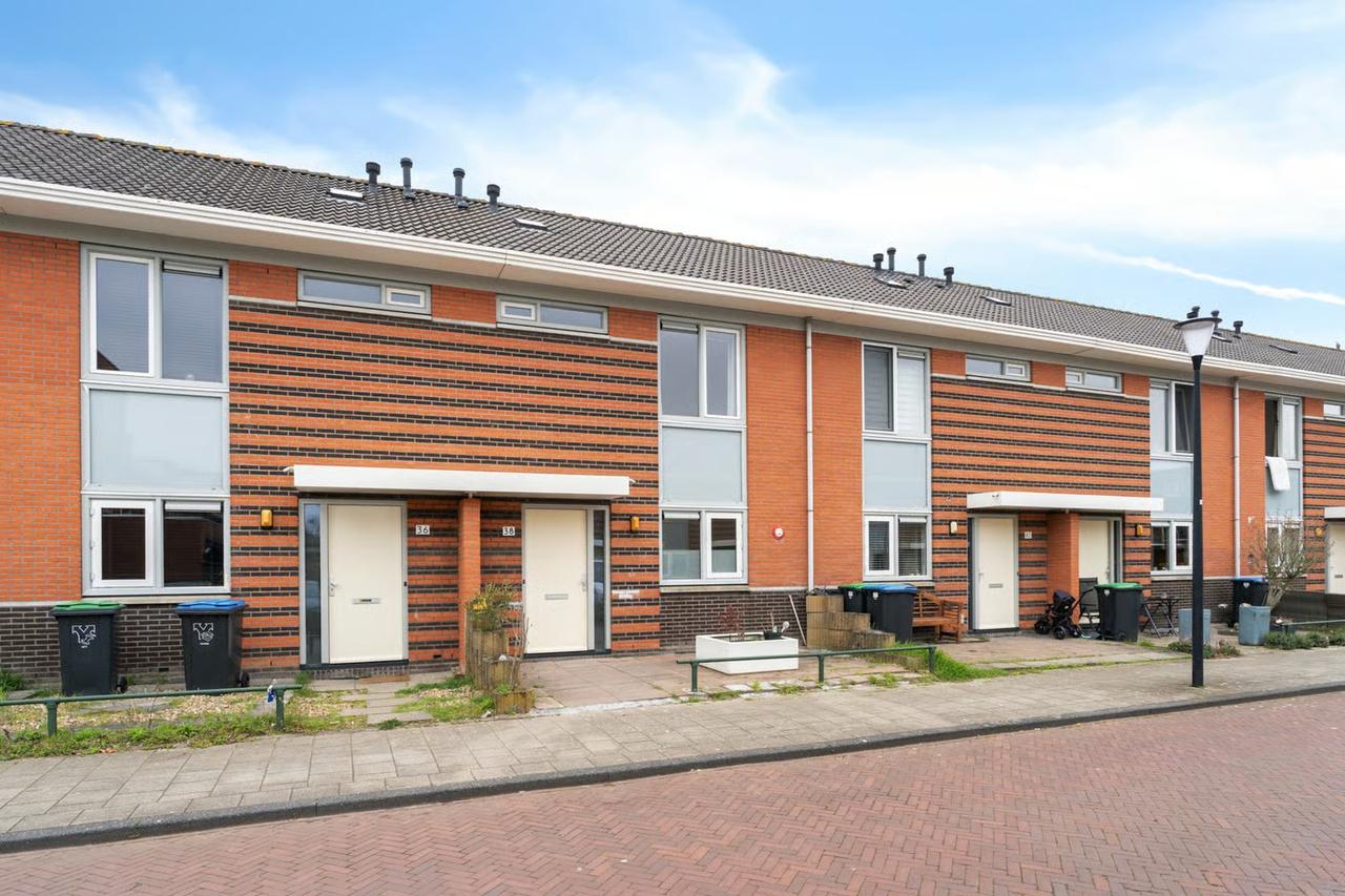 Huis in Meerwede voor €1325 per maand - Afbeelding 1