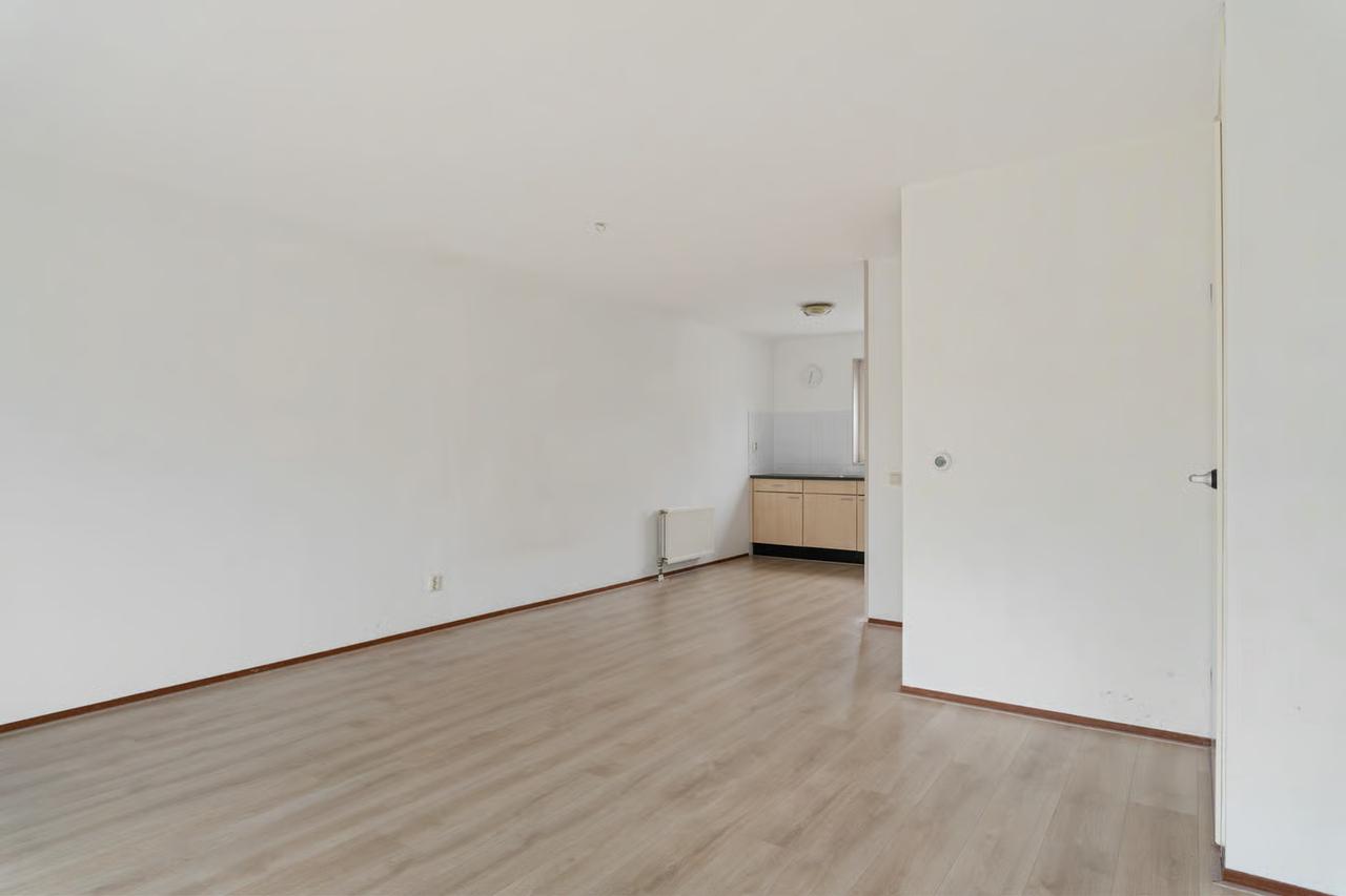 Huis in Meerwede voor €1325 per maand - Afbeelding 6