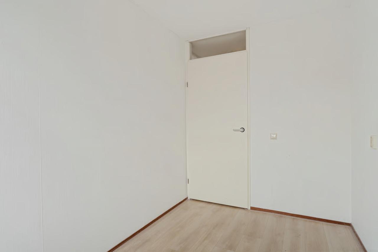 Huis in Meerwede voor €1325 per maand - Afbeelding 13