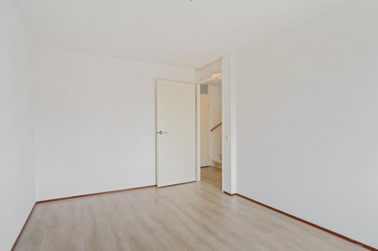 Huis in Meerwede voor €1325 per maand - Afbeelding 15