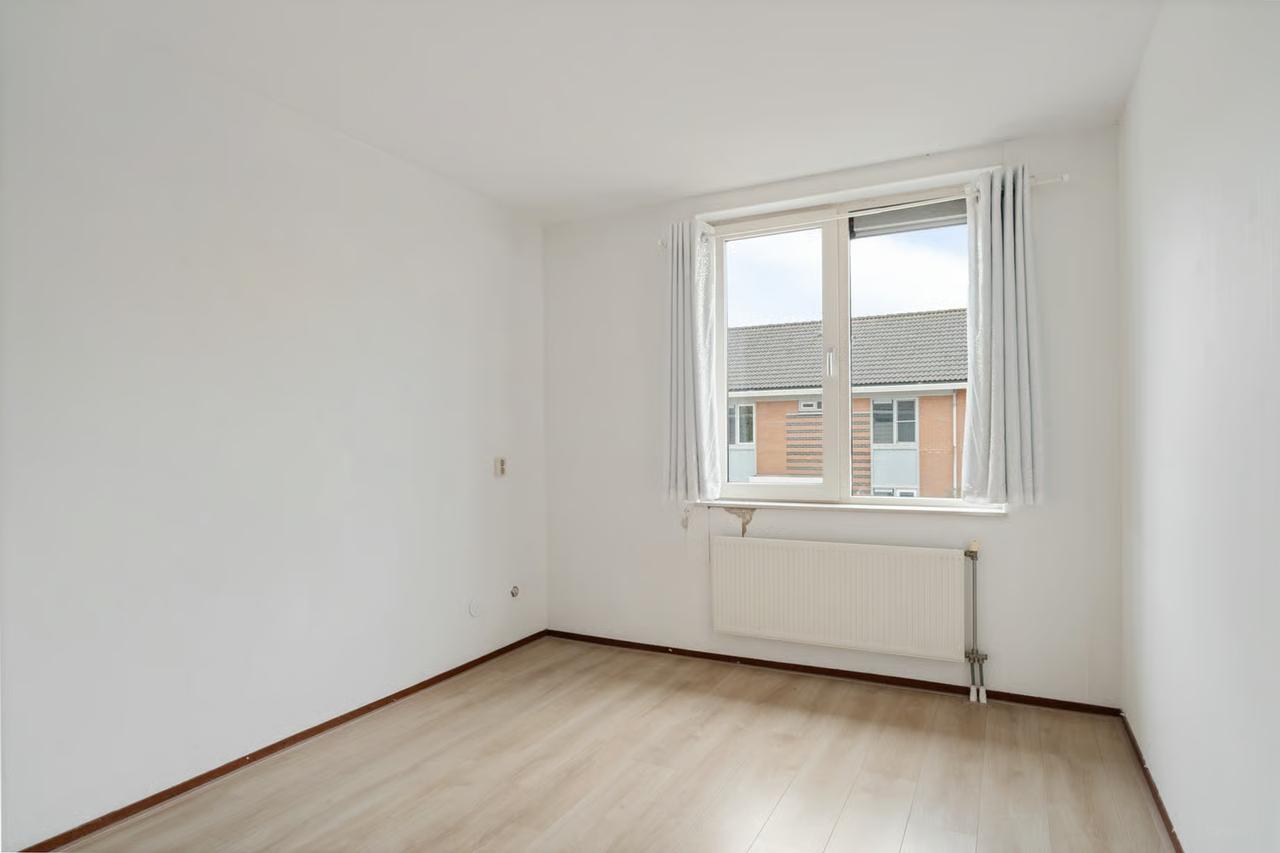 Huis in Meerwede voor €1325 per maand - Afbeelding 16
