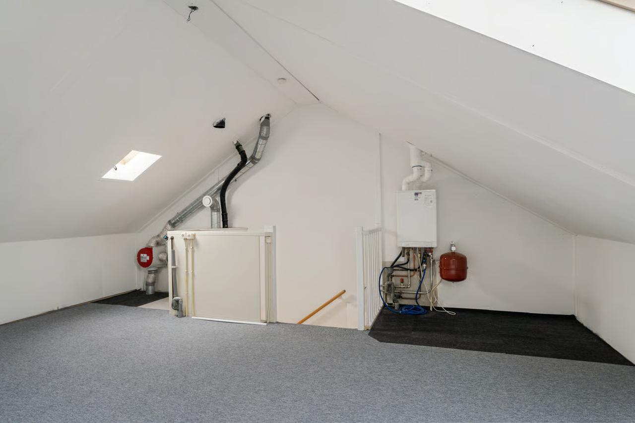 Huis in Meerwede voor €1325 per maand - Afbeelding 22