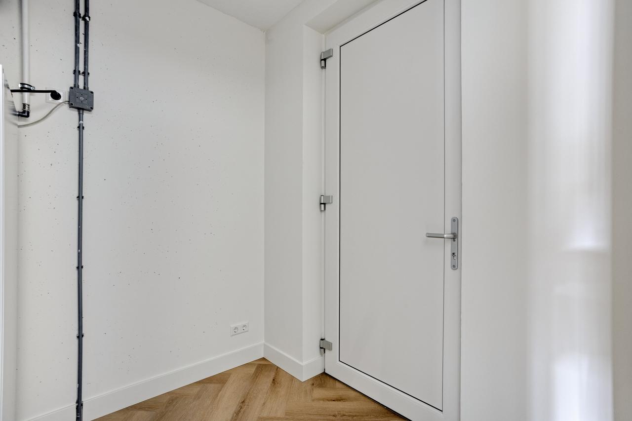 Nieuw 2-kamerappartement met balkon en parkeerplek - Afbeelding 11