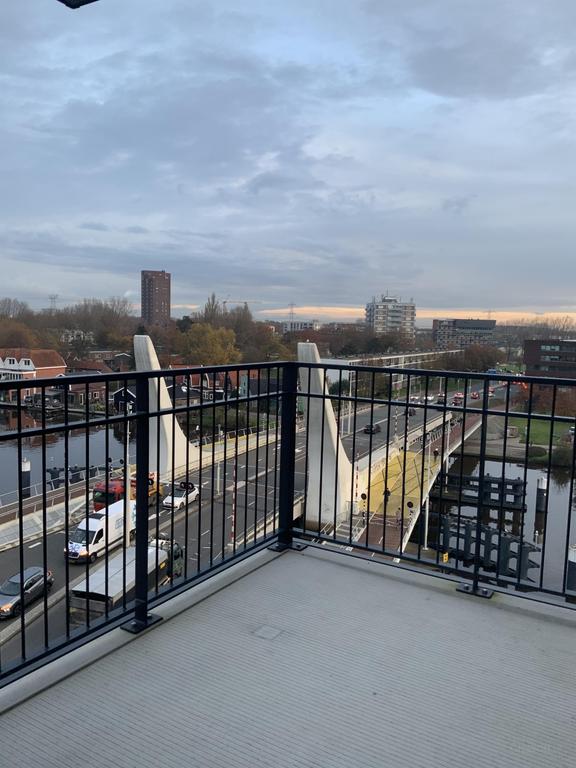 Nieuw appartement aan de Zaan met balkon - Afbeelding 8