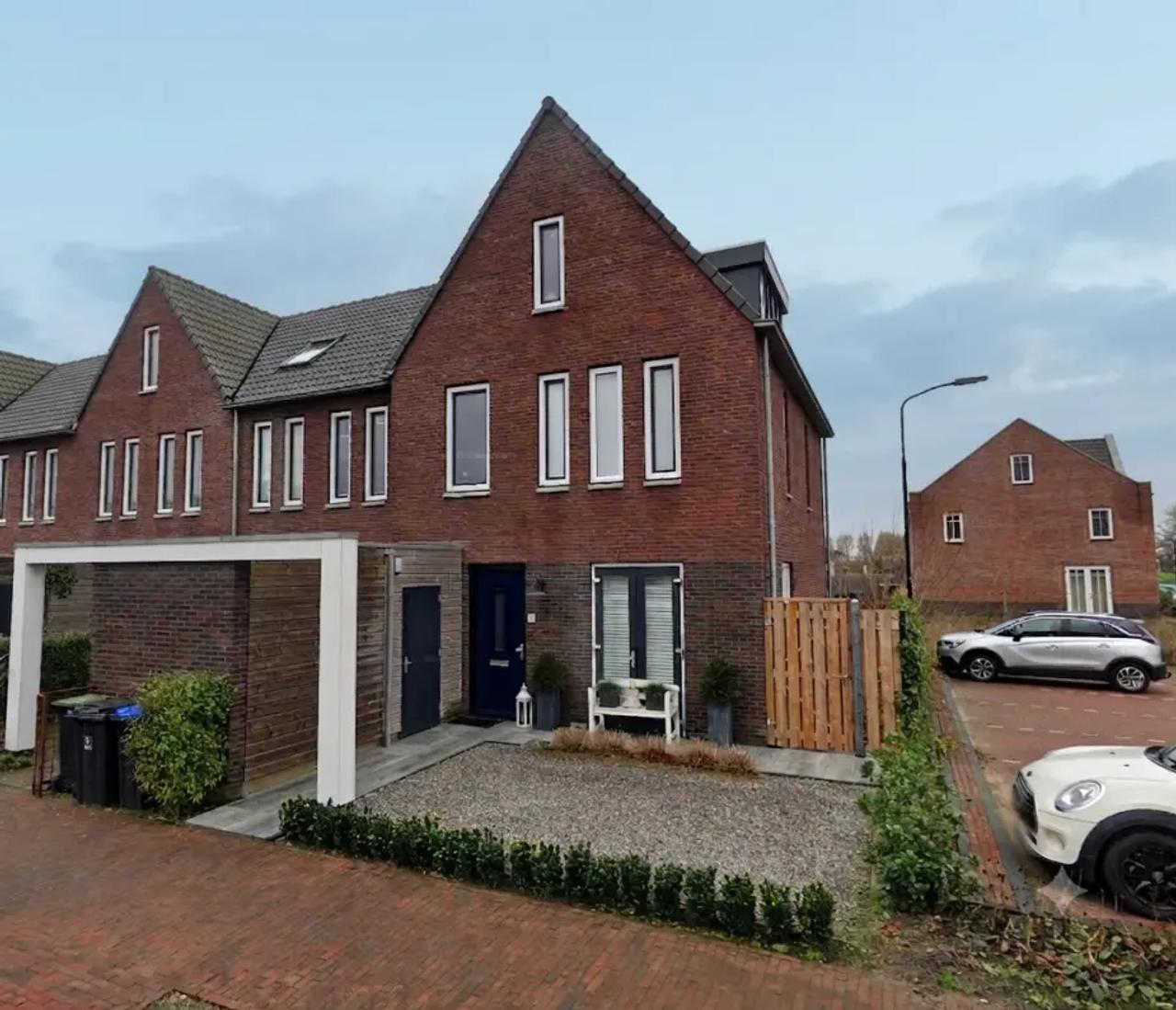 Eengezinswoning met tuin in De Maricken - Afbeelding 1