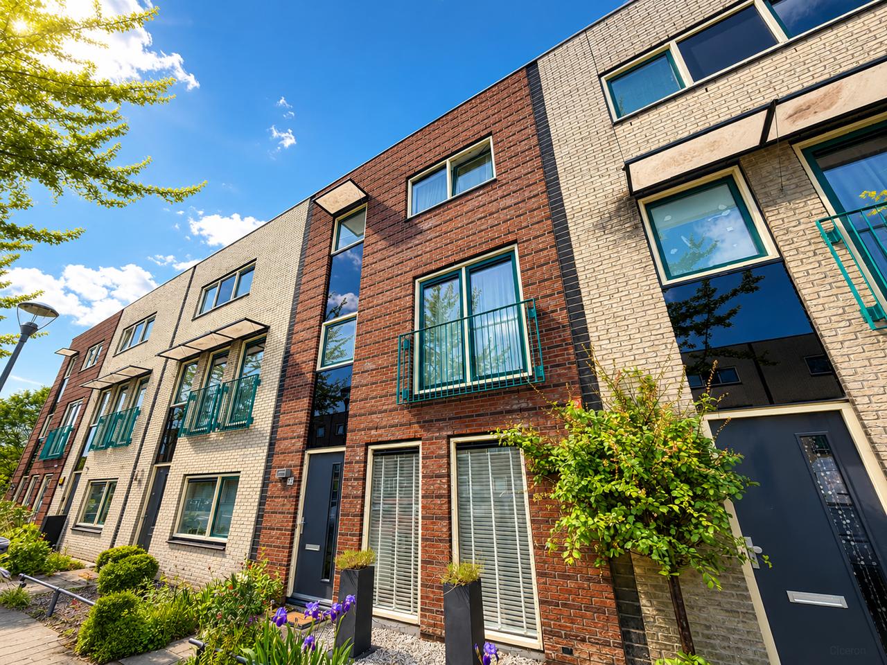 166 m² woonruimte met tuin in Getsewoud-Noord - Afbeelding 1