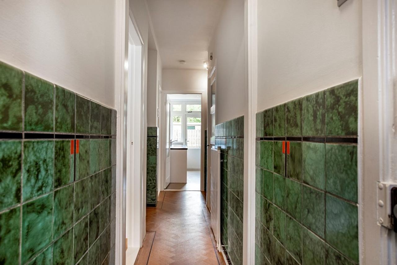 Ground-floor apartment with sunny garden in Hoogkamp - Image 9