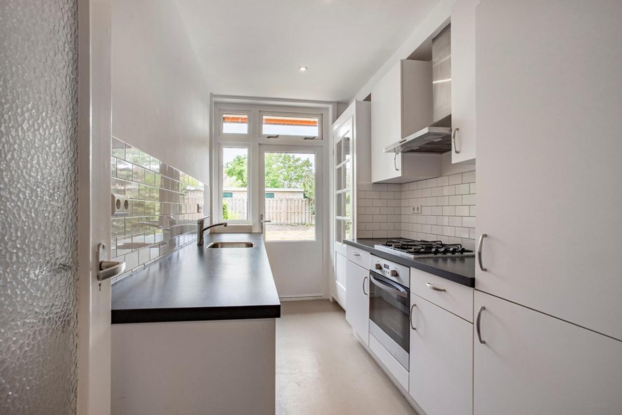 Ground-floor apartment with sunny garden in Hoogkamp - Image 11