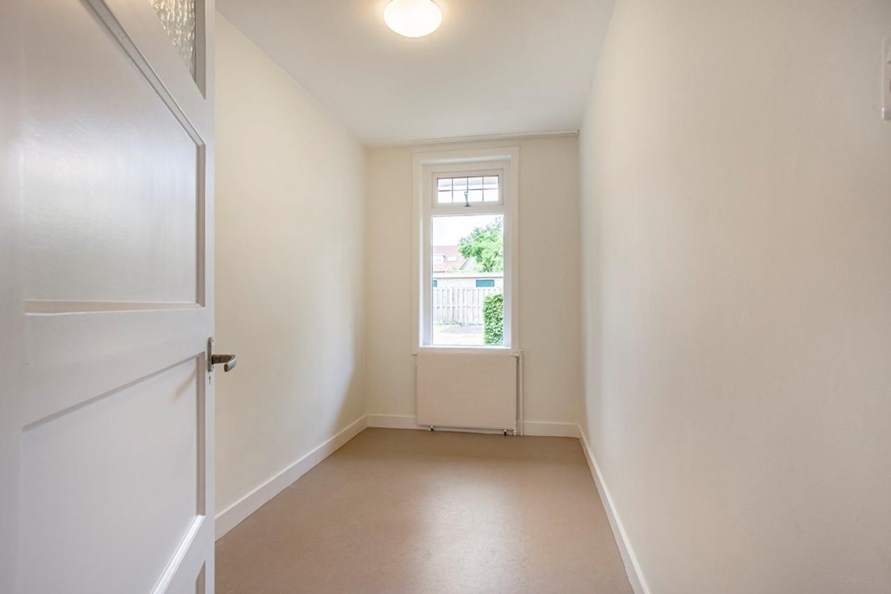Ground-floor apartment with sunny garden in Hoogkamp - Image 16