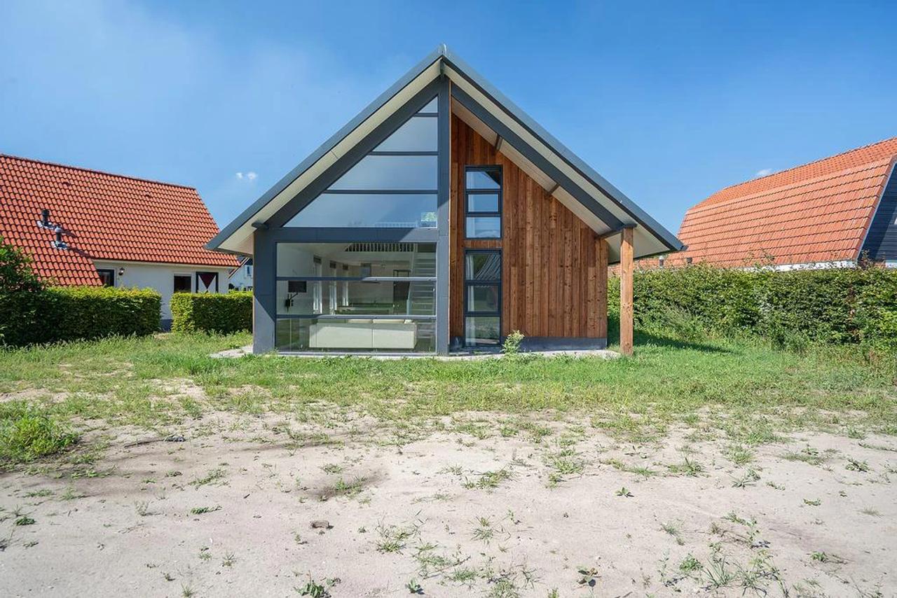 3-Bedroom House for Rent in Zwiggelte - Image 25