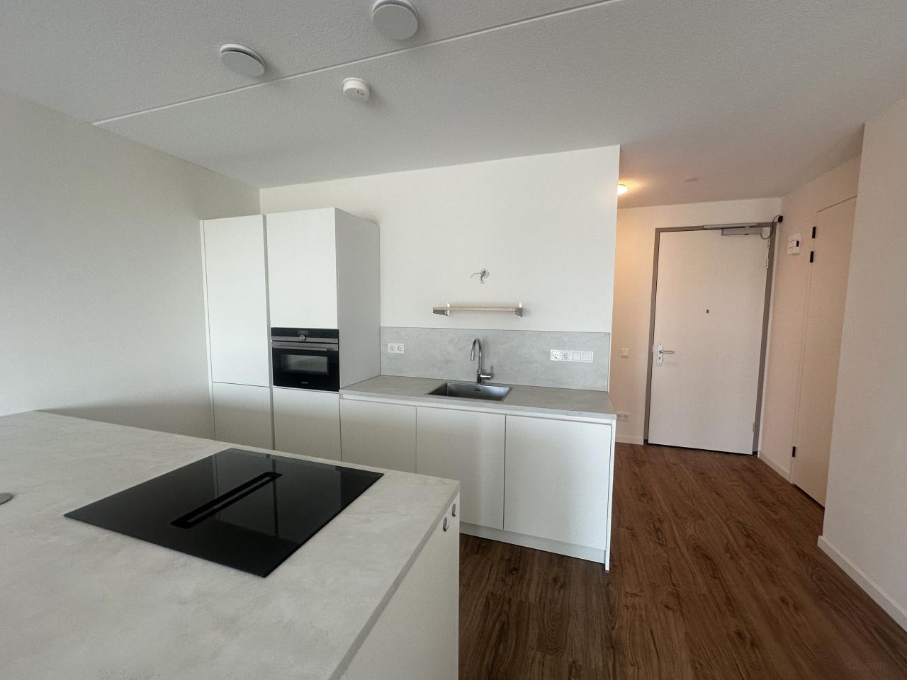 2-kamerappartement met balkon en skylinezicht - Afbeelding 5