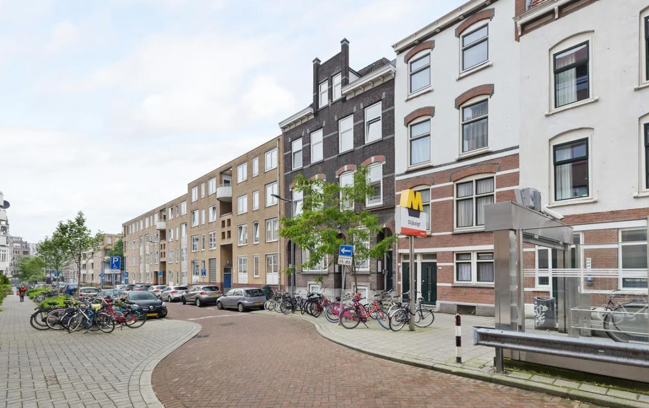 3-kamerappartement met balkon in Dijkzigt - Afbeelding 2