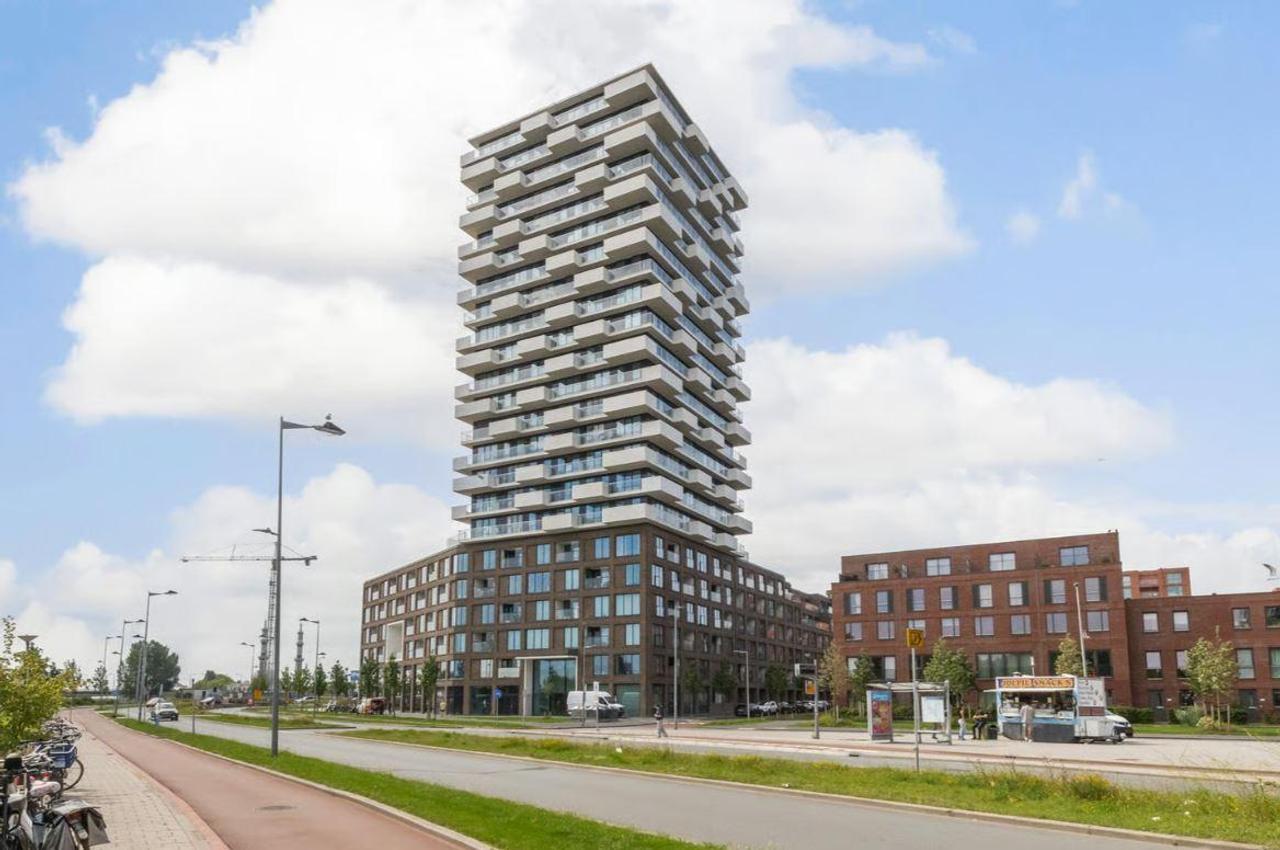 Hoekappartement op de 17e met uitzicht - Afbeelding 1