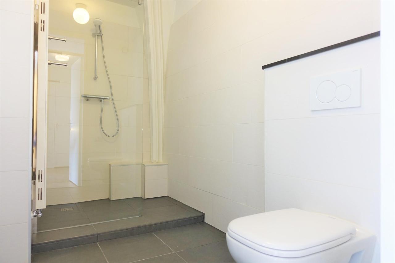 Maisonette on Oudegracht with canal views - Image 4