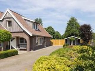 Economical Temporary Home in Rural Geesteren - Image 2