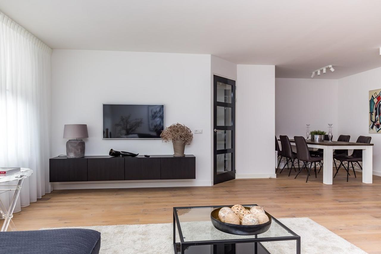 Gemeubileerd 3-kamerappartement met balkon - Afbeelding 6