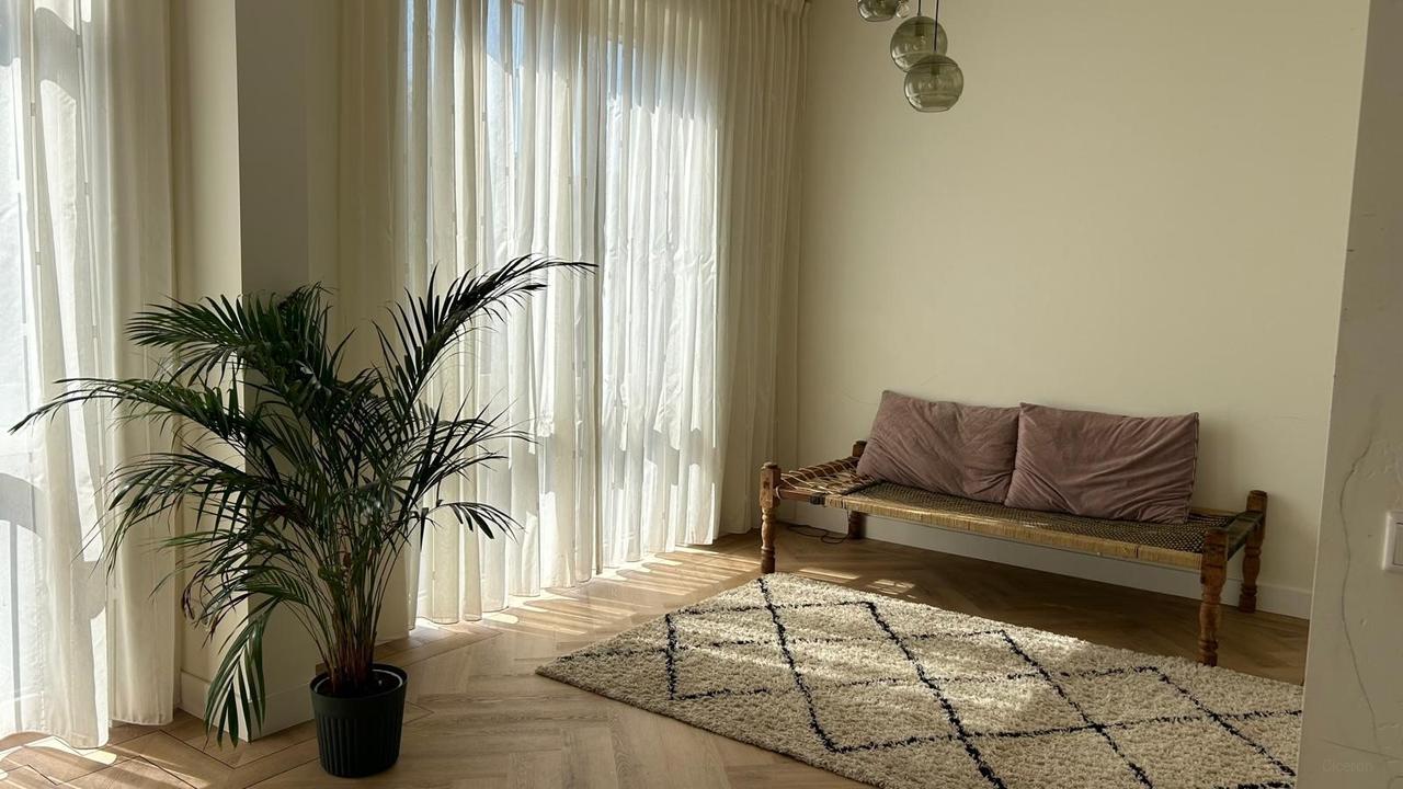 Gemeubileerd gezinshuis van 296 m² met tuin - Afbeelding 7