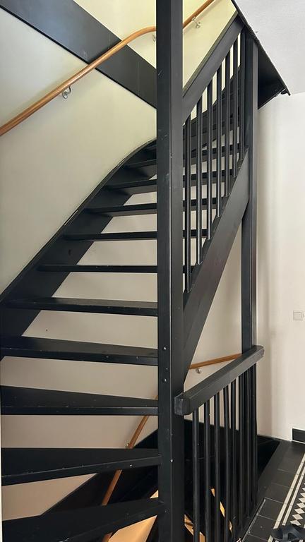 Gemeubileerd gezinshuis van 296 m² met tuin - Afbeelding 16