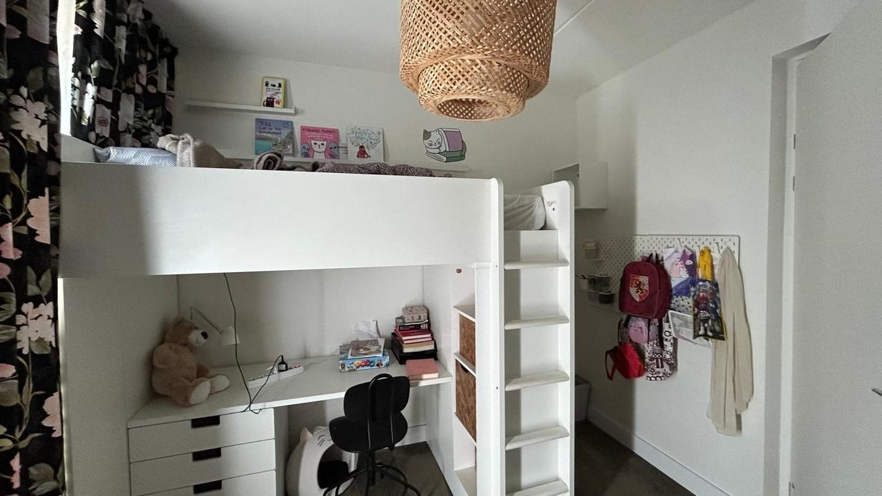 Gemeubileerd gezinshuis van 296 m² met tuin - Afbeelding 34