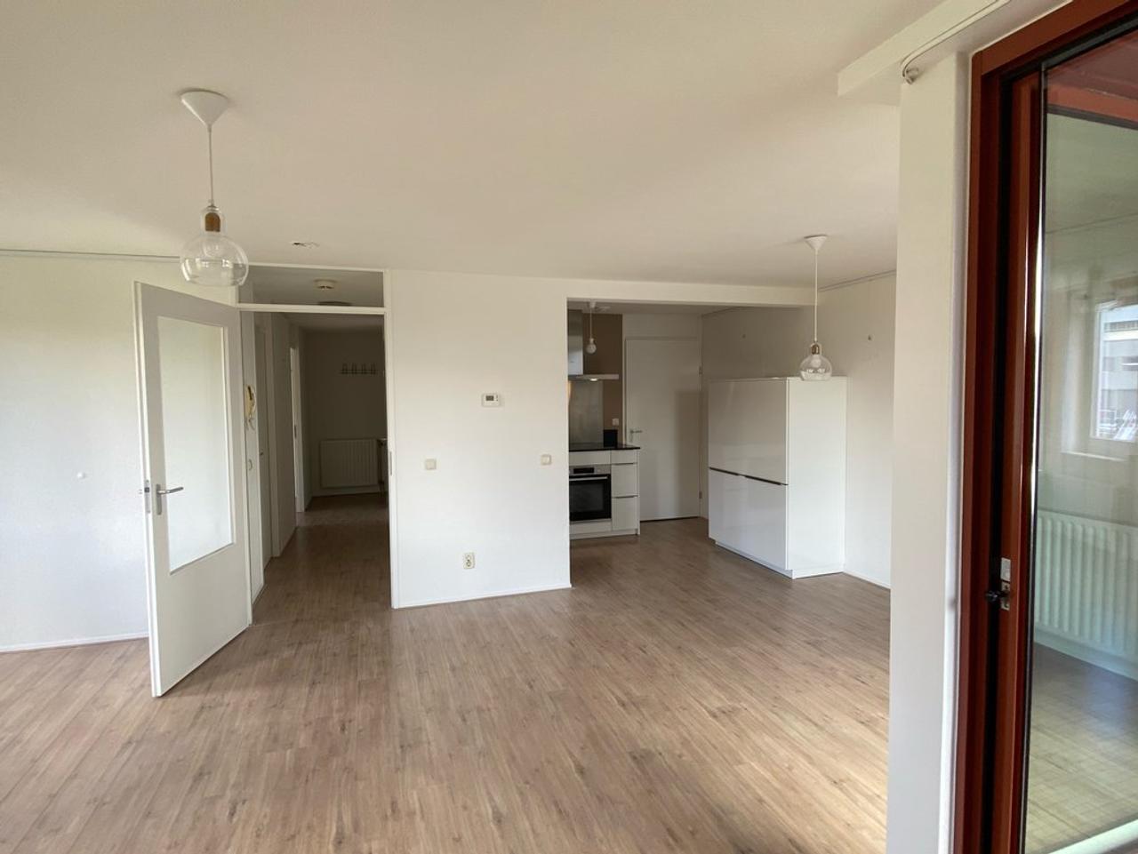 Licht 3-kamerappartement met balkon in Hilversum - Afbeelding 7