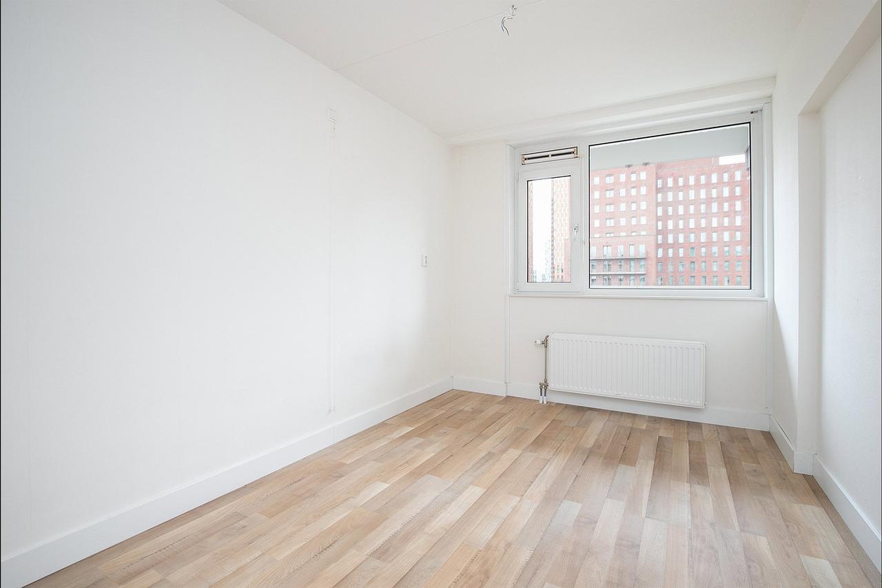 3-kamerappartement met zonnig balkon - Afbeelding 9