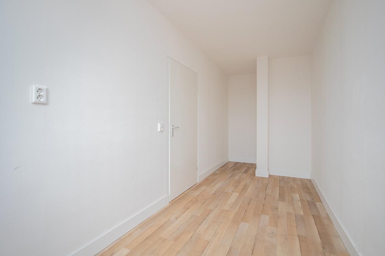 3-kamerappartement met zonnig balkon - Afbeelding 12