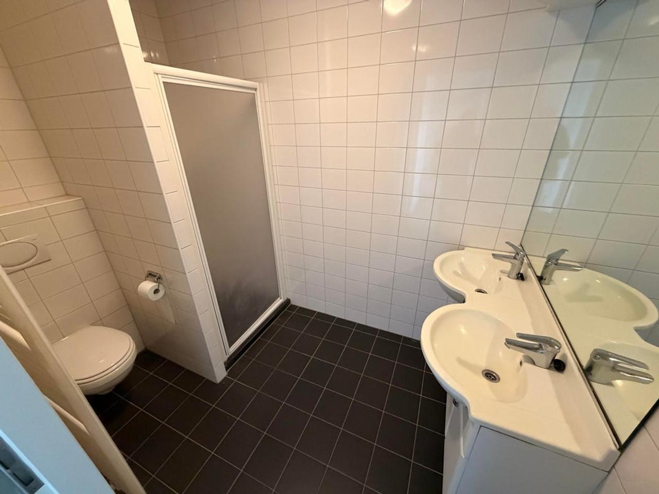 Gemeubileerd 2-slaapkamerappartement centrum Enschede - Afbeelding 9