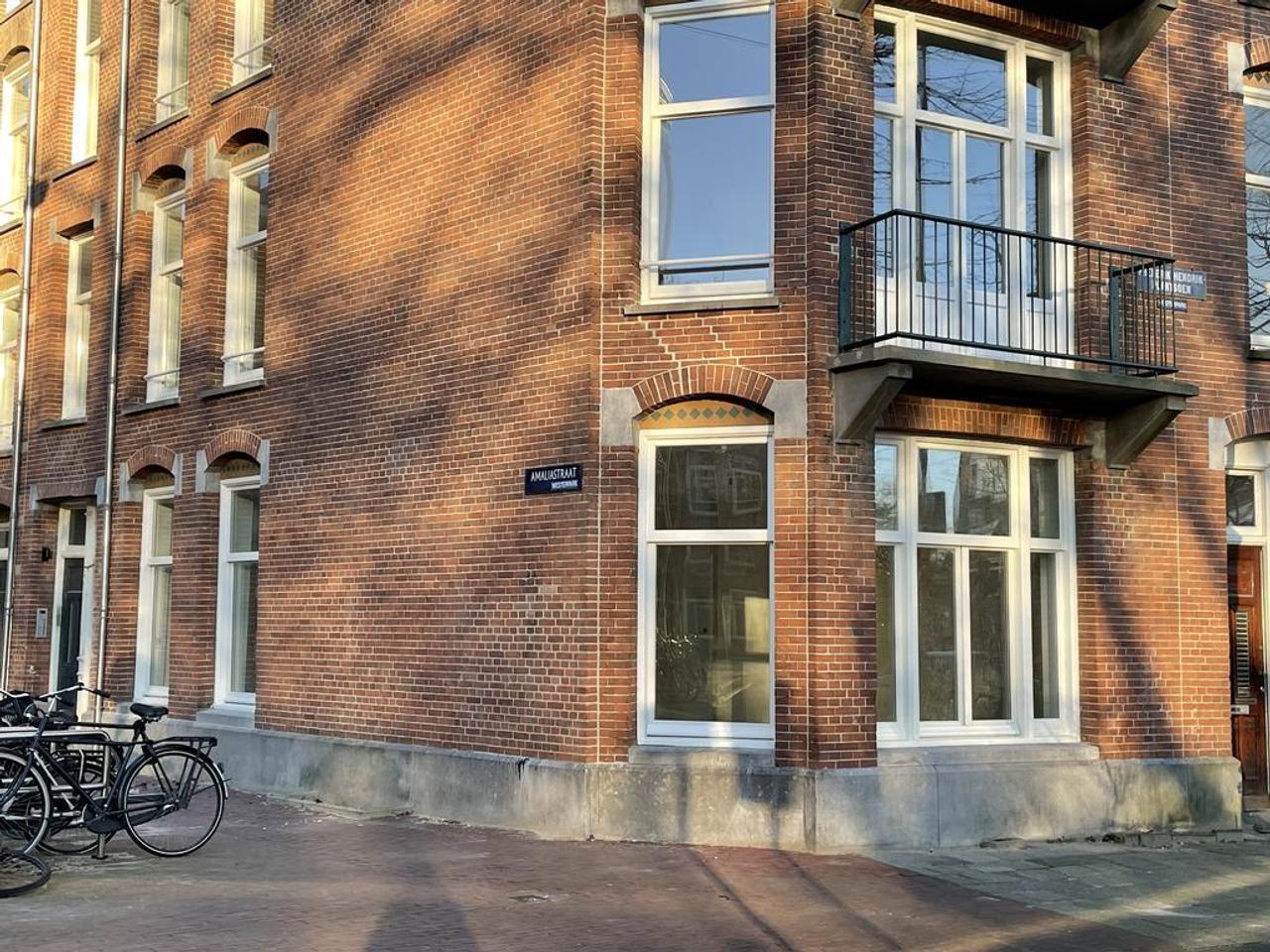 Licht 3-kamerappartement met patio in Amsterdam - Afbeelding 2